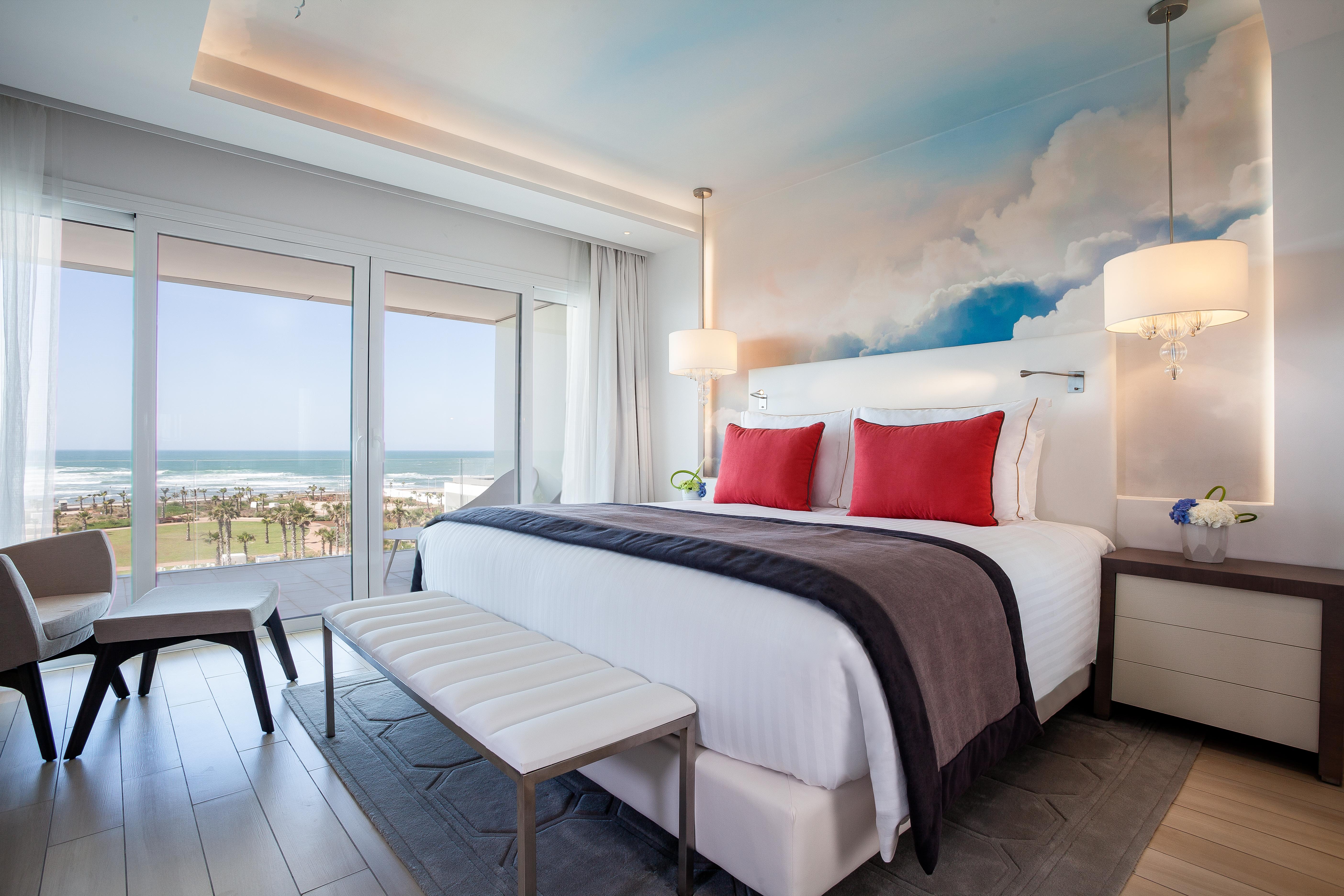 The View Bouznika Ξενοδοχείο Εξωτερικό φωτογραφία A bedroom at The Pearl